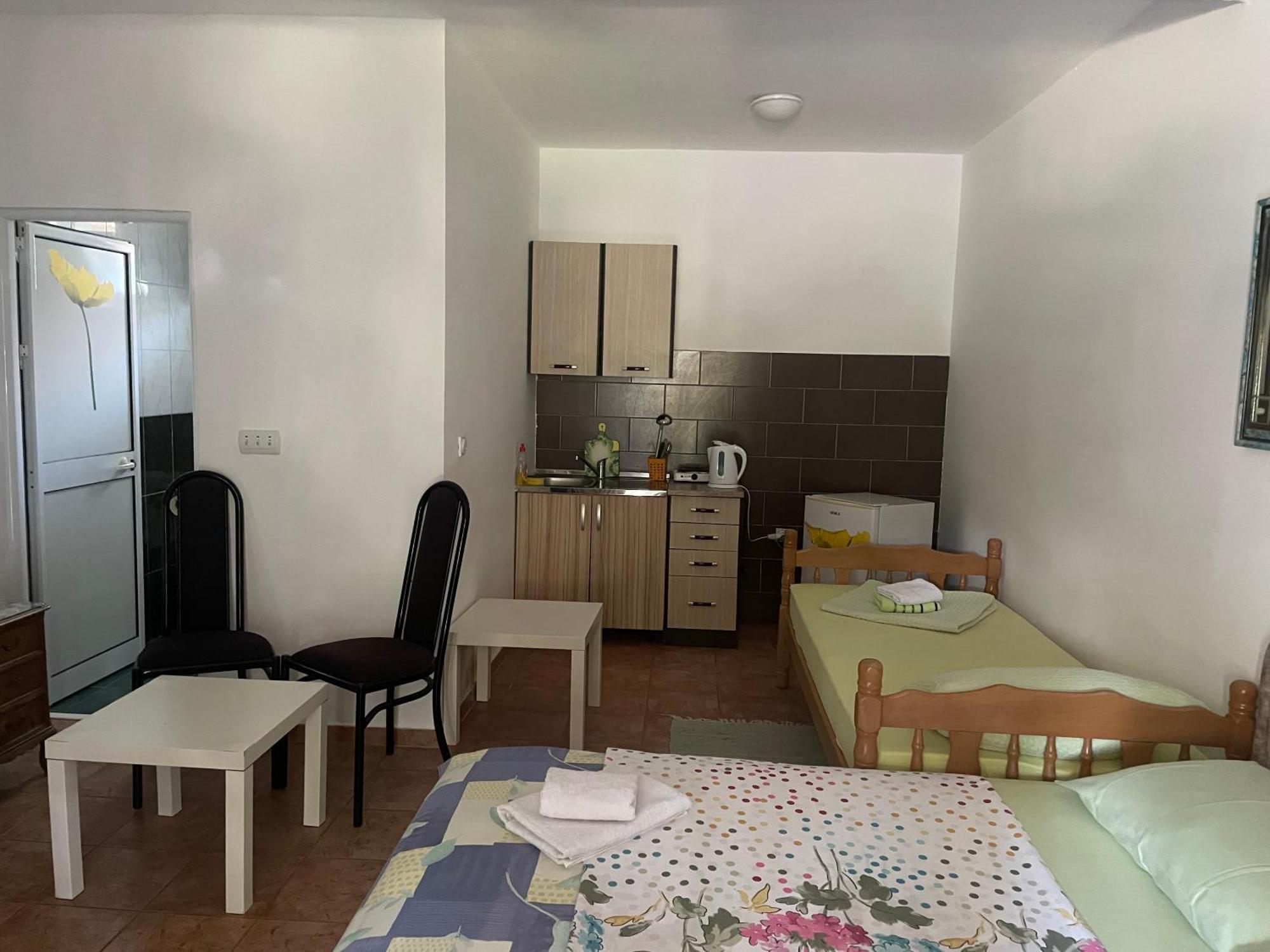Riverside Apartments Chiara Улцинь Екстер'єр фото
